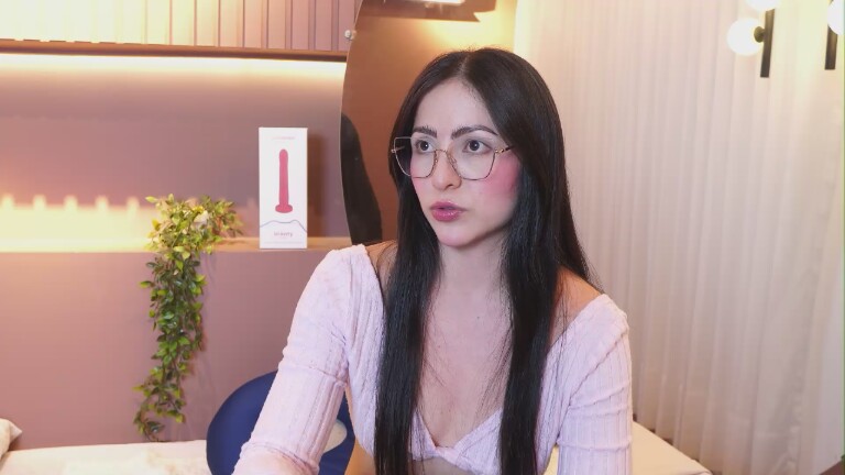 EvaPaoluci's Streamate show and profile