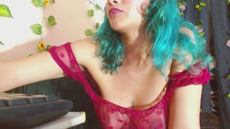 LilianDoll's Streamate show and profile