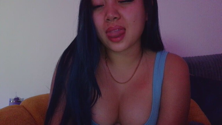 VeeE63's Streamate show and profile