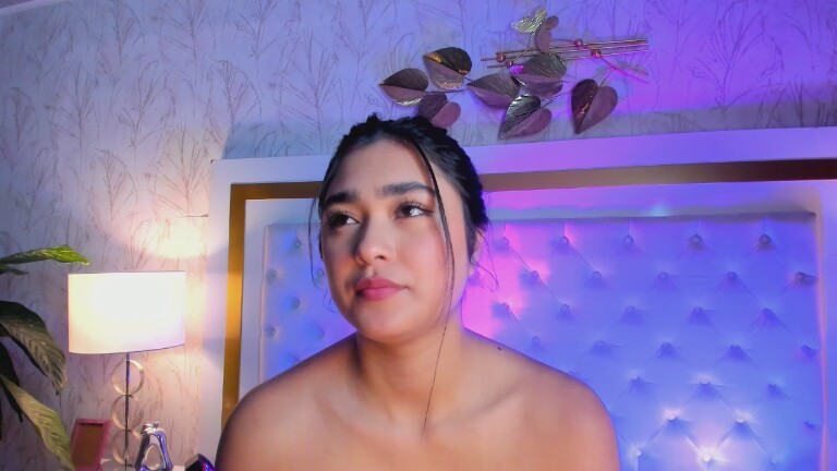 Mia_Ferreer's Streamate show and profile