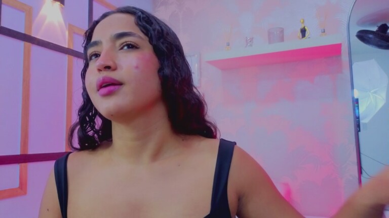 Emmaa_Thompsoon's Streamate show and profile