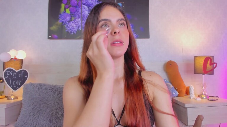 SamanthaaWoods's Streamate show and profile