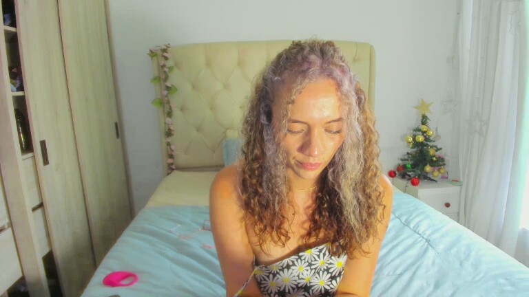 AliceKizar's Streamate show and profile