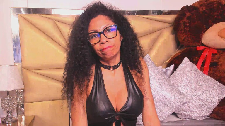 KarenDuval's Streamate show and profile