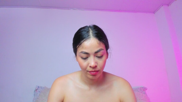 MissHannaX's Streamate show and profile