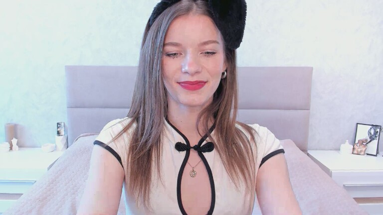 MYasmina's Streamate show and profile