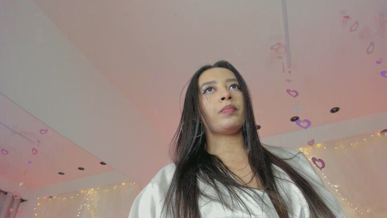 AlexandraWinterr's Streamate show and profile