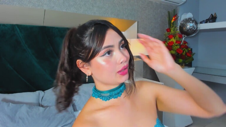 AlexandraLopez's Streamate show and profile