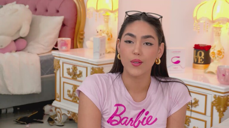 NinnaCrawford's Streamate show and profile