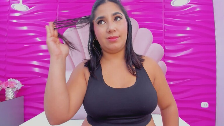 SophieLanne's Streamate show and profile