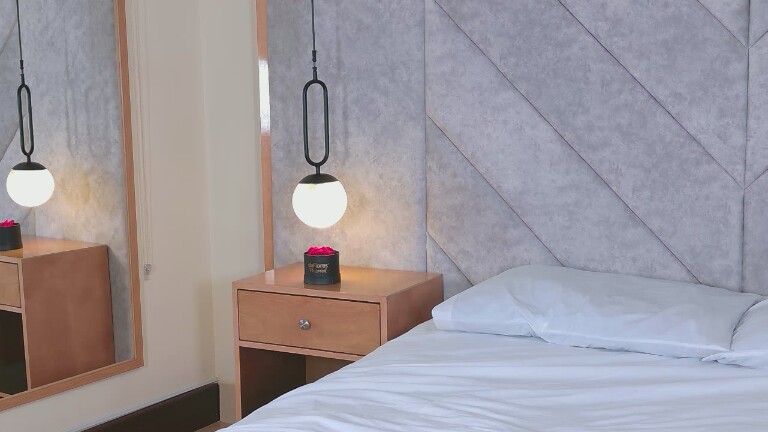 JennaLouvre's Streamate show and profile