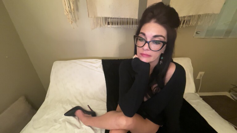 LunaLyons's Streamate show and profile