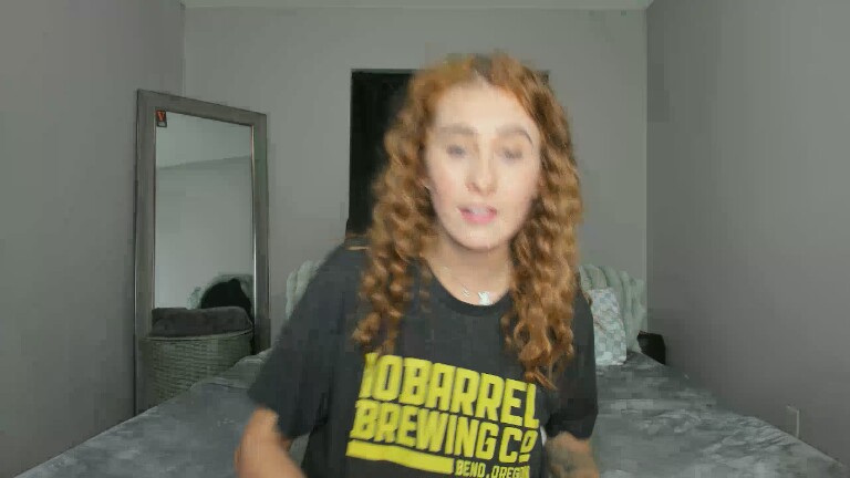 Tiny_Taylorr's Streamate show and profile