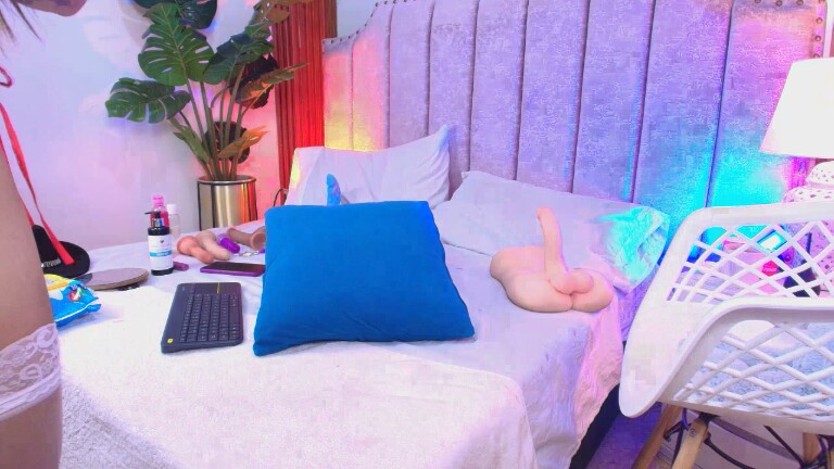 Tessalove_606's Streamate show and profile