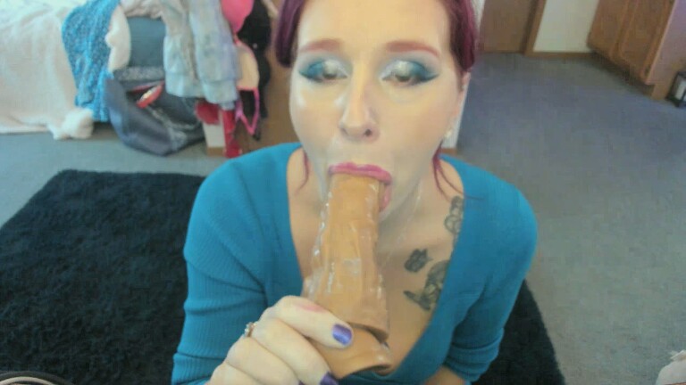 Hottyhousewife18's Streamate show and profile