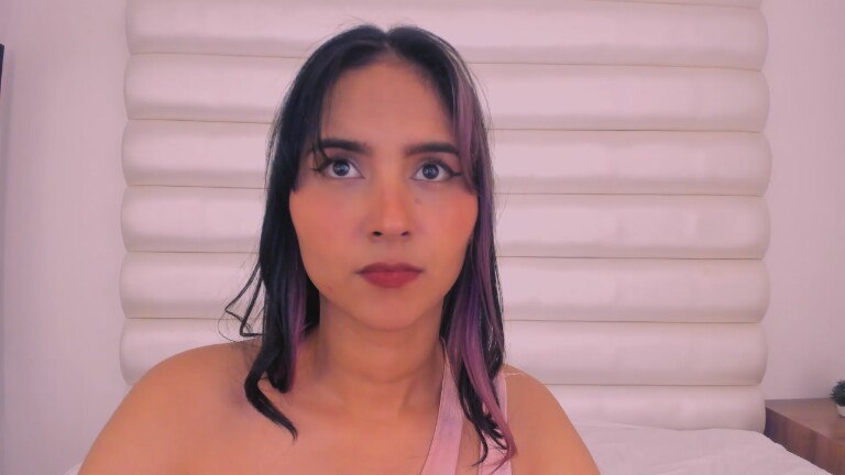 SamanthaLevy's Streamate show and profile