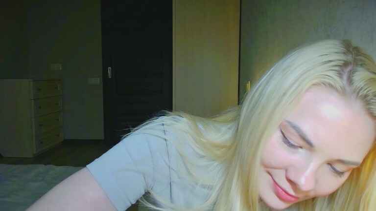 Tina_Candy's Streamate show and profile