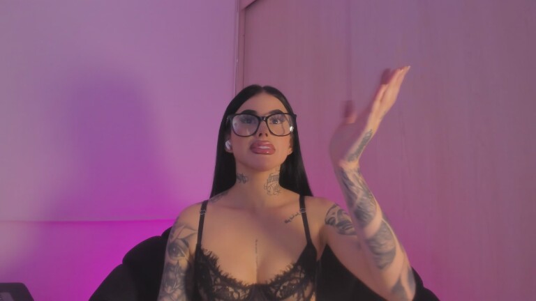 SamanthaEvgeniev's Streamate show and profile